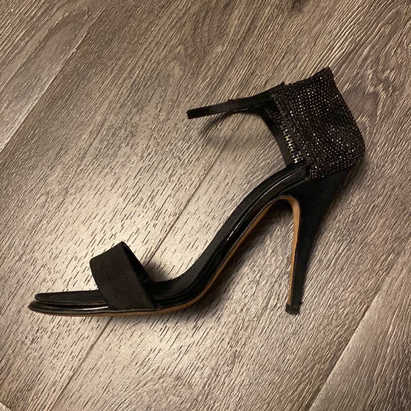 Giuseppe Zanotti black ankle strap heels - Picture 6 of 8